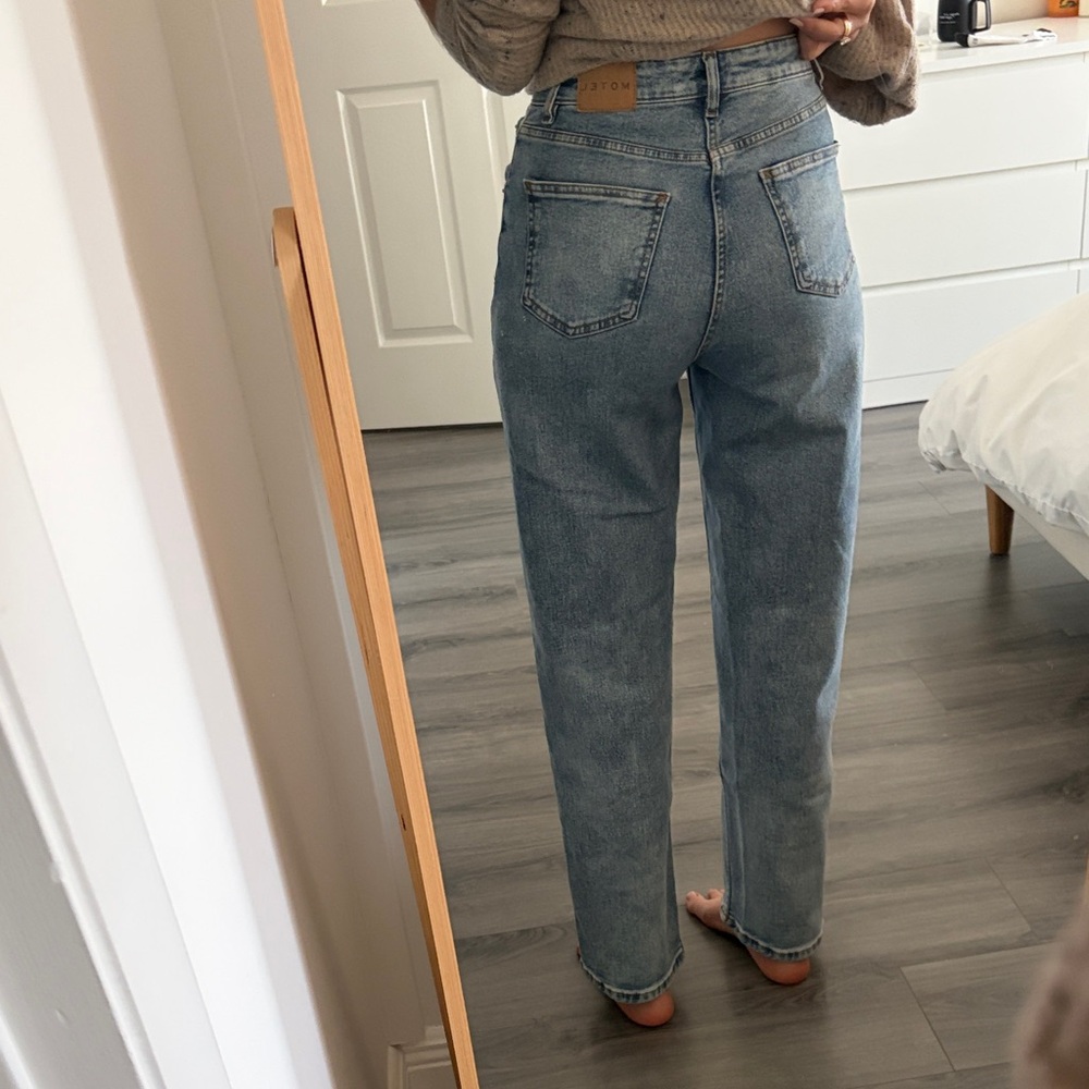 Motel Rocks High-Rise Straight Leg Jeans - Light Blue Wash - Picture 3 of 9